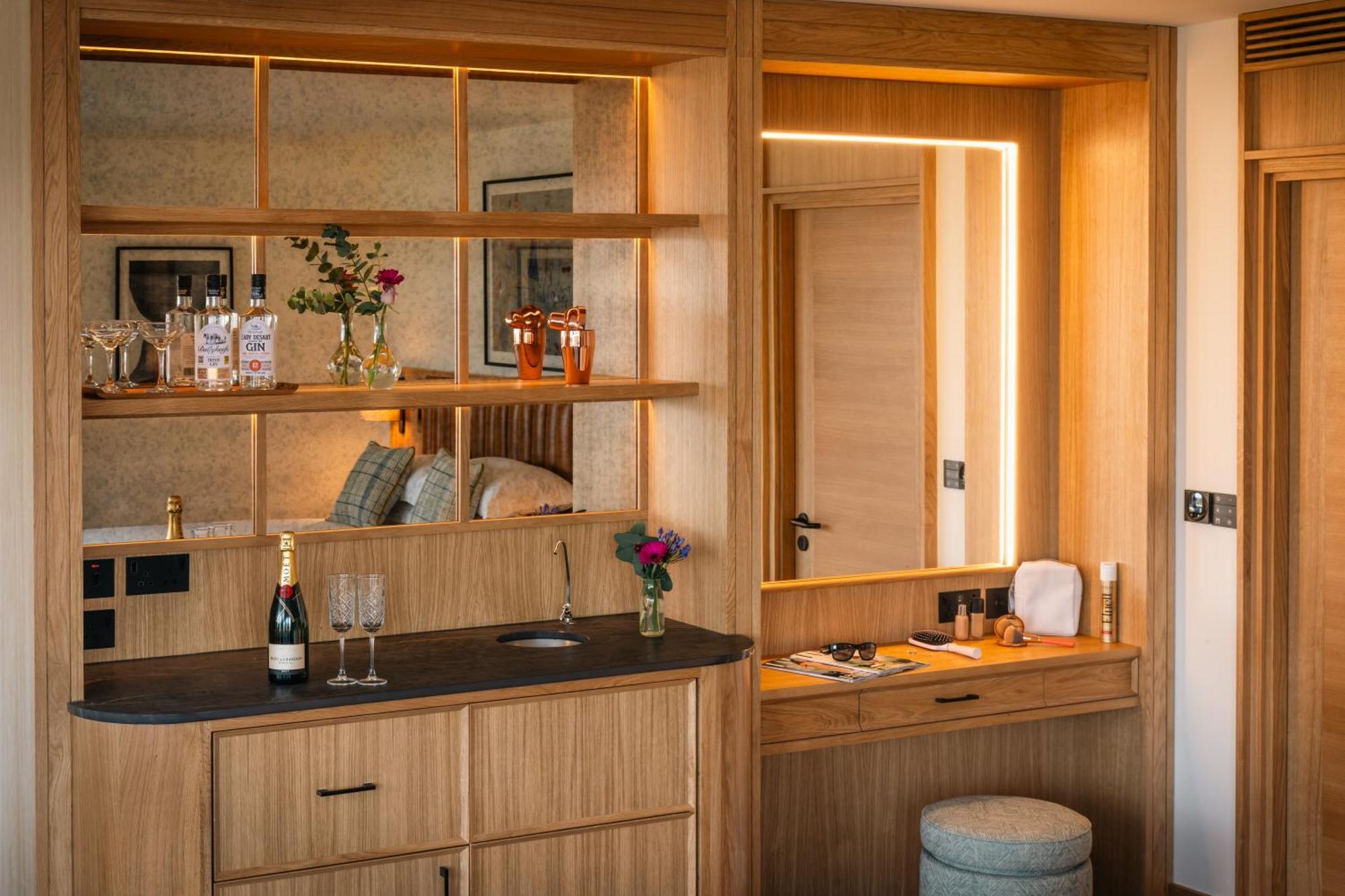 คิลเคนนี เพมโบรก โฮเต็ล Hotel ภายนอก รูปภาพ